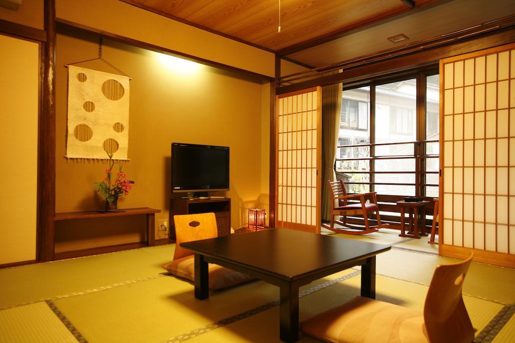 Yuraku Kinosaki Spa & Gardens Toyooka  Kamer foto