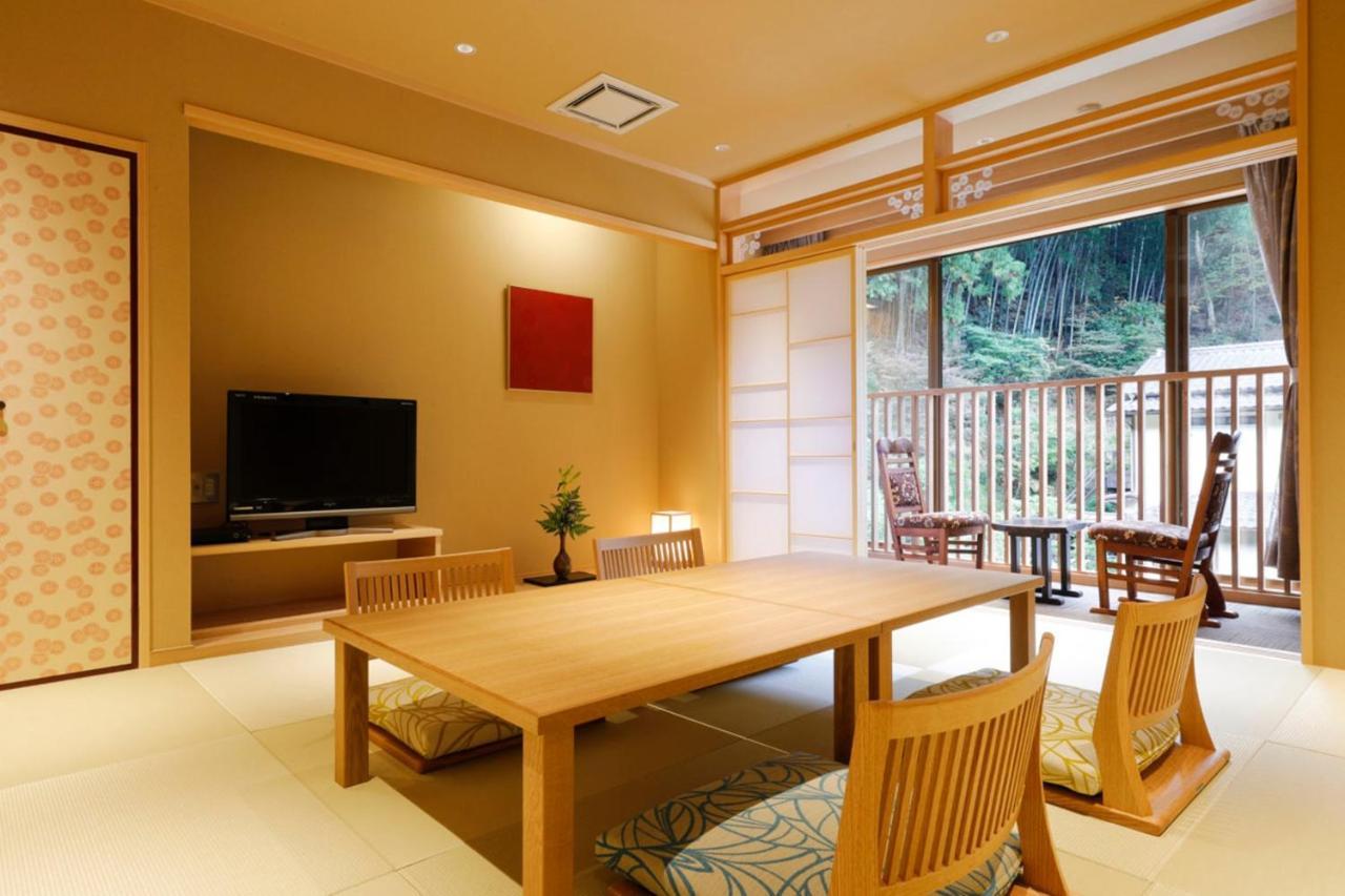 Yuraku Kinosaki Spa & Gardens Toyooka  Buitenkant foto